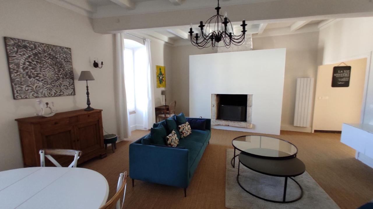 La Montcuquoise Apartment ภายนอก รูปภาพ